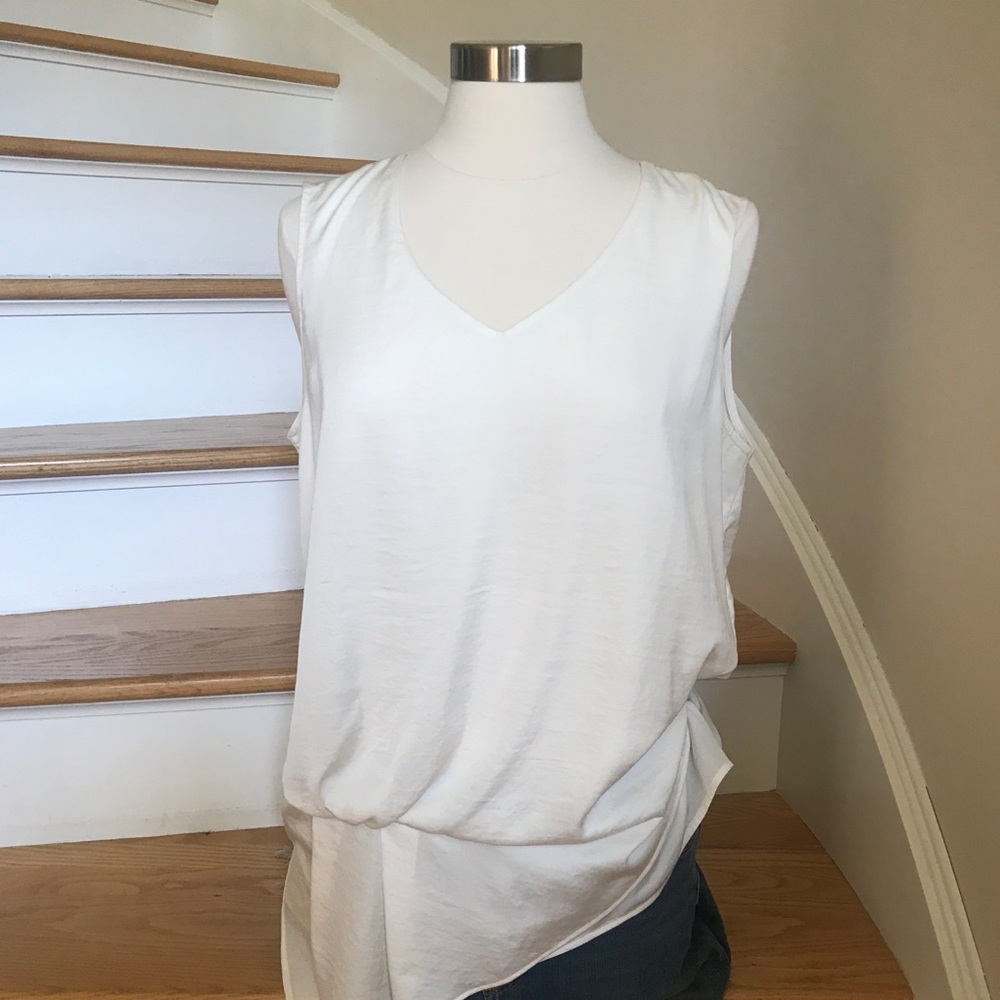 Asymmetric top from Chico’s